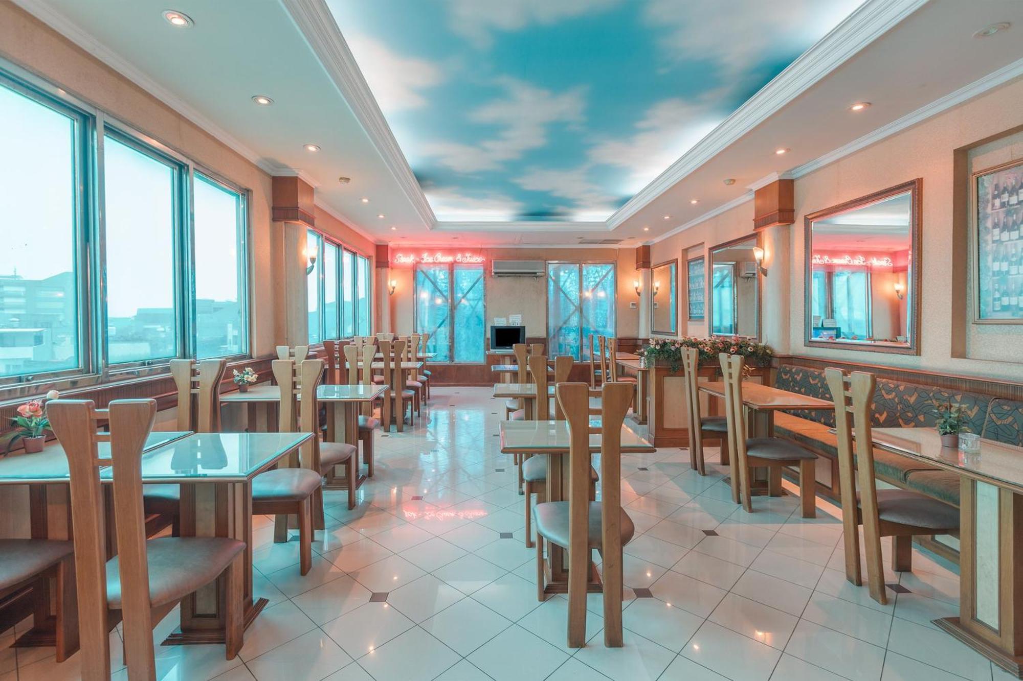 Oyo 671 Hotel Capitol Jakarta Exteriér fotografie