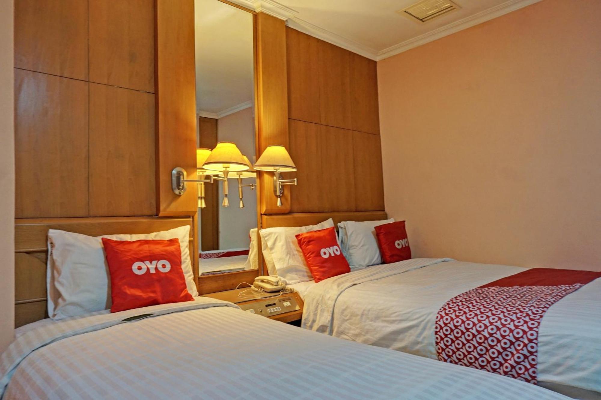 Oyo 671 Hotel Capitol Jakarta Exteriér fotografie