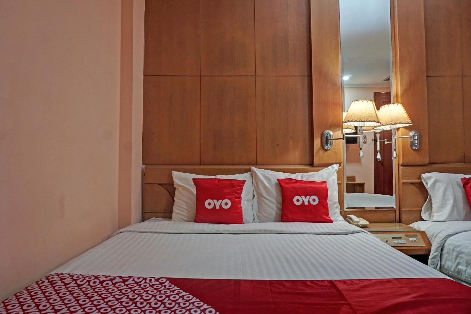 Oyo 671 Hotel Capitol Jakarta Exteriér fotografie